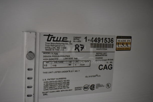 True T-72G Stainless Steel Commercial 3 Door Reach In Cooler Merchandiser w/ Poly Coated Racks on Commercial Casters. 115 Volts, 1 Phase. Tested and Working! - Image 6 of 6