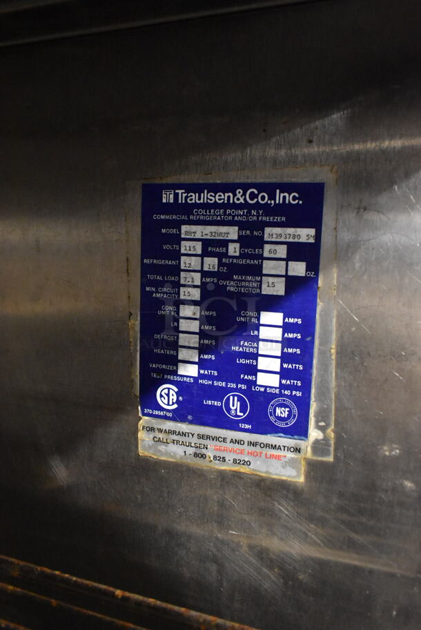 Traulsen RHT 1-32WUT Stainless Steel Commercial 2 Half Size Door Reach In Cooler w/ Racks on Commercial Casters. 115 Volts, 1 Phase. Tested and Powers On But Does Not Get Cold - Image 6 of 7