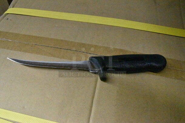 45 SHARPENED Stainless Steel Knives Including Boning Knives. 45 Times Your Bid!  - Image 2 of 5