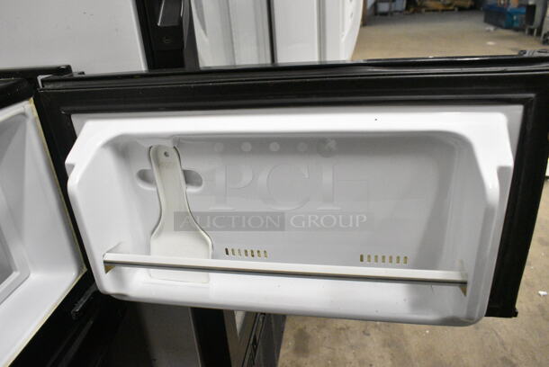 2.9MFR Metal Mini Cooler w/ Freezer. 115 Volts, 1 Phase. Tested and Working! - Image 3 of 6