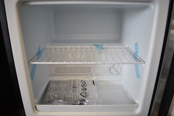BRAND NEW SCRATCH AND DENT! Whynter CUF-112SS Stainless Steel Mini Freezer. 115 Volts, 1 Phase. Tested and Working! - Image 6 of 7