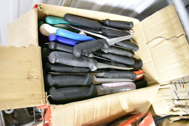 65 SHARPENED Stainless Steel Knives Including Serrated Bread Knives and Boning Knives. 65 Times Your Bid!  - Image 1 of 6