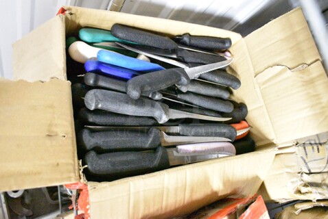 65 SHARPENED Stainless Steel Knives Including Serrated Bread Knives and Boning Knives. 65 Times Your Bid! 