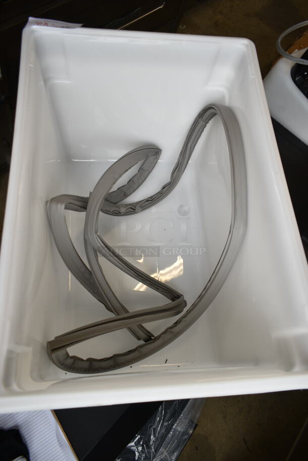 3 BRAND NEW SCRATCH AND DENT! Items Including 2 176FBPE18265 White Poly Bins and 1 Gray Seal. 3 Times Your Bid! - Image 4 of 7