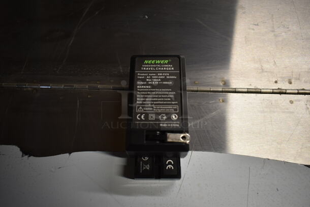 Neewer Battery Charger and Battery - Image 2 of 4