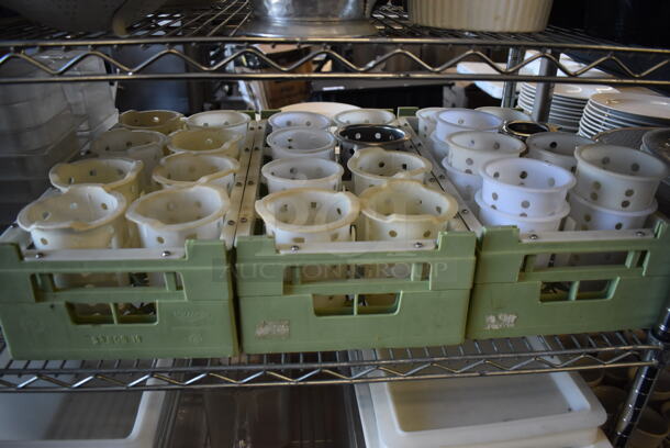 ALL ONE MONEY! Tier Lot of Various Items Including Poly Bins and Poly Silverware Holders - Image 9 of 9