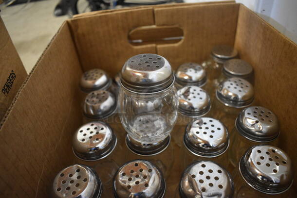 25 Seasoning Shakers w/ 8 Extra Lids. Includes 2.5x2.5x3.5. 25 Times Your Bid!