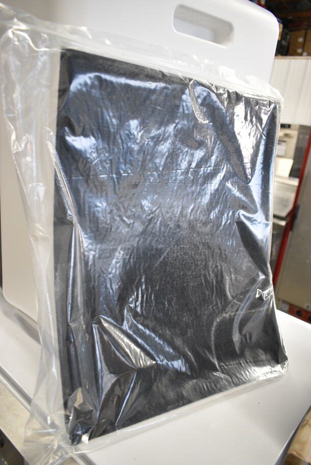 BRAND NEW SCRATCH AND DENT! Winix D480True HEPA 3-Stage Air Purifier. 115 Volts, 1 Phase. Tested and Working! - Image 6 of 7