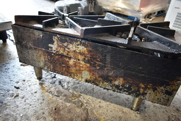 Star Max Stainless Steel Commercial Countertop Natural Gas Powered 2 Burner Range. - Image 6 of 6