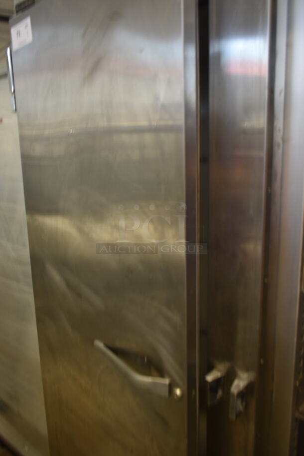 Traulsen G20010 Stainless Steel 2 Door Reach In Cooler. 115 Volts, 1 Phase. Tested and Working! - Image 6 of 8