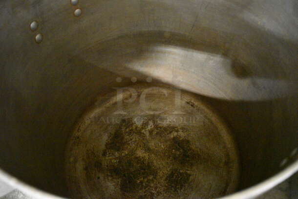 Metal Stock Pot w/ Lid. 20.5x17.5x16.5 - Image 3 of 3