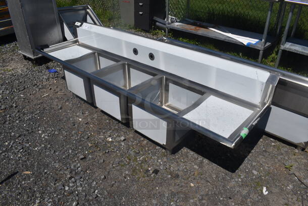 BRAND NEW SCRATCH AND DENT! Regency Stainless Steel 3 Bay Sink w/ 2 Drainboards. Sink Bowls are 17x17x12 and Drainboards are 16x19 - Image 3 of 3