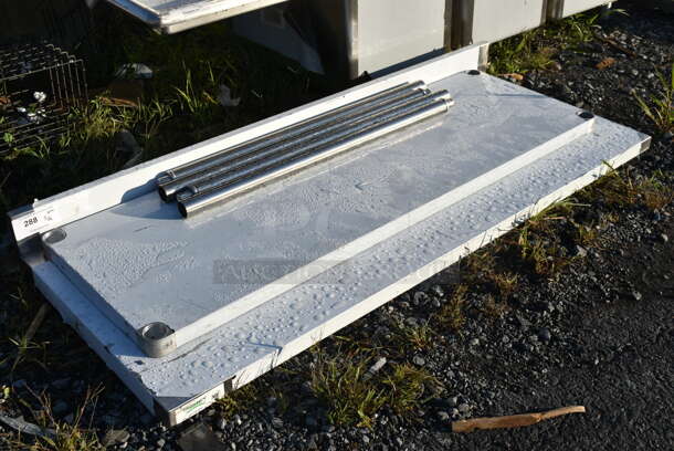 BRAND NEW SCRATCH AND DENT! Stainless Steel Tabletop, Under Shelf and 4 Legs - Image 2 of 2