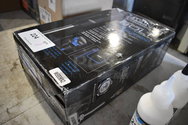 BRAND NEW IN BOX! Waring Commercial Cordless Bolt Immersion Blender w/ 2 Batteries and Charger - Image 3 of 3