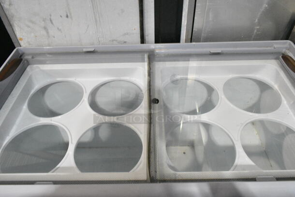 Avantco 360ADC8HC Metal Chest Freezer Merchandiser on Commercial Casters. 115 Volts, 1 Phase. Tested and Working! - Image 2 of 4