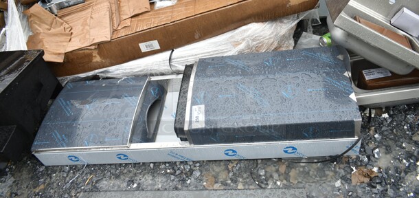 BRAND NEW SCRATCH AND DENT! Bobrick Stainless Steel Multifold Paper Towel Dispenser.  - Image 3 of 7