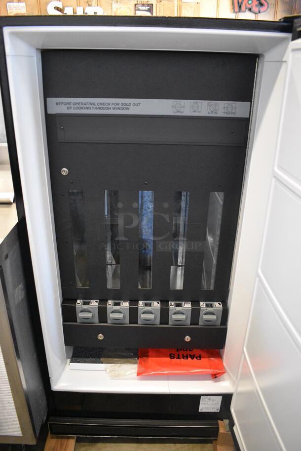BRAND NEW! KD Distributing Model FMR1 Metal Commercial Refrigerated Juice Mate Vending Machine. 115 Volts, 1 Phase. 28x27x56. Tested and Working! - Image 4 of 7