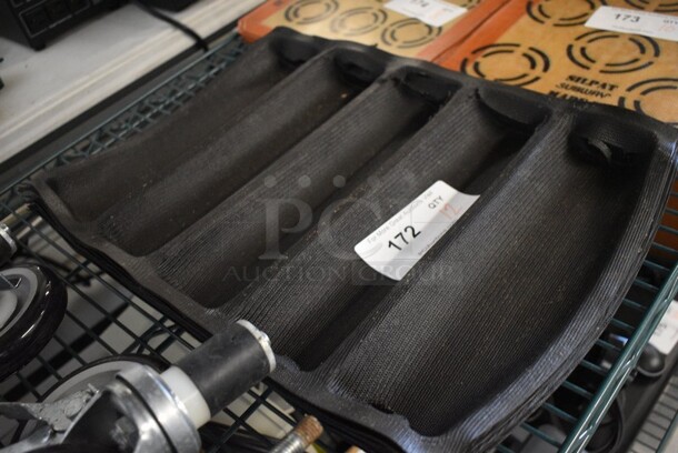 12 Black Silform 5 Loaf Baking Pan Liners. 18x13x1.5. 12 Times Your Bid! - Image 3 of 3