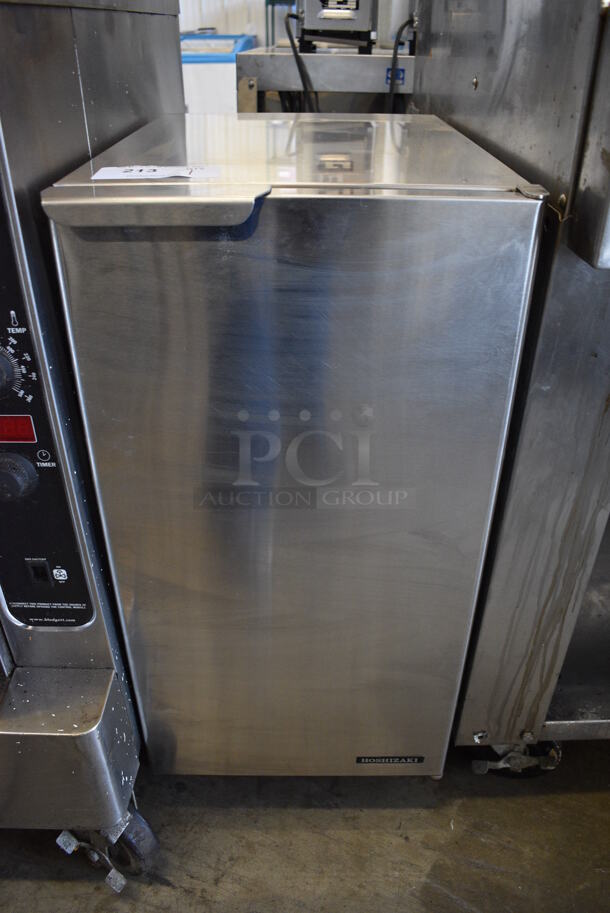 Hoshizaki Stainless Steel Commercial Self Contained Slim Line Ice Machine. 115-120 Volts, 1 Phase. 15x25x32