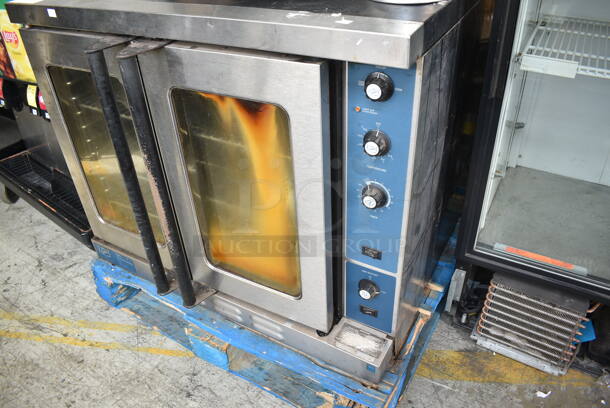 Duke Stainless Steel Commercial Natural Gas Powered Full Size Convection Oven w/ View Through Doors, Metal Oven Racks and Thermostatic Controls.  - Image 2 of 5