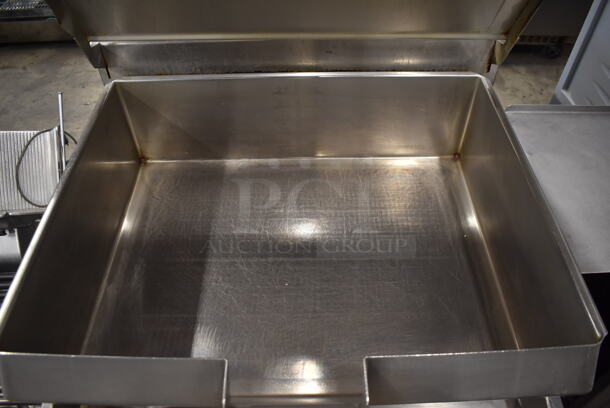 Cleveland Commercial Stainless Steel Natural Gas Powered Tilt Skillet On Galvanized Legs. - Image 4 of 6