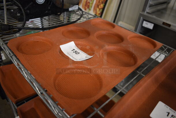 2 Orange Silform 8 Bun Baking Pan Liners. 12x17x0.5. 2 Times Your Bid! - Image 3 of 3