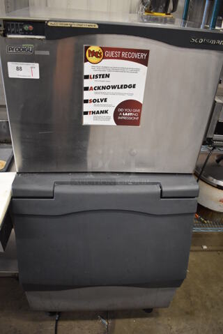 Scotsman Prodigy C0530SA-1B Stainless Steel Commercial Ice Head on Scotsman B330P Commercial Bin. 115 Volts, 1 Phase. 30x34x61