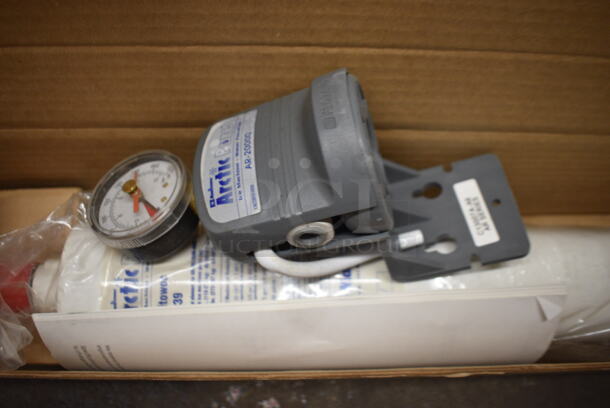 BRAND NEW IN BOX! Arctic Pure Manitowoc K00339 Water Filtrations System. 4x4x18 - Image 3 of 4