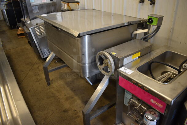 Lolo Stainless Steel Commercial Floor Style Natural Gas Powered Manual Tilting Braising Pan. 50x35x42 - Image 2 of 6