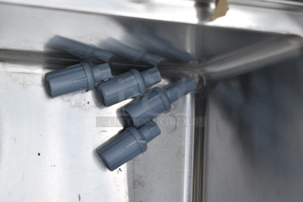 BRAND NEW SCRATCH AND DENT! Regency 600IB1824 18" x 24" Underbar Ice Bin - 77 lb. No Legs.  - Image 4 of 5