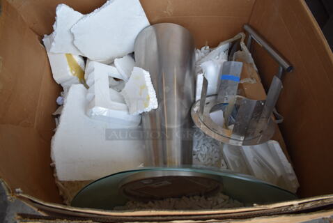 BRAND NEW SCRATCH AND DENT! Zephyr ZTR-M90S Stainless Steel Island Range Hood. 32x32x38