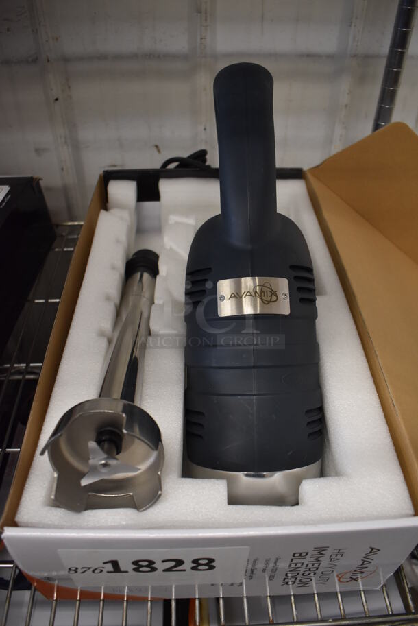 BRAND NEW SCRATCH AND DENT! AvaMix 928IBHD14 Stainless Steel Commercial 14" Shaft Immersion Blender. 120 Volts, 1 Phase. Tested and Working! - Image 1 of 9