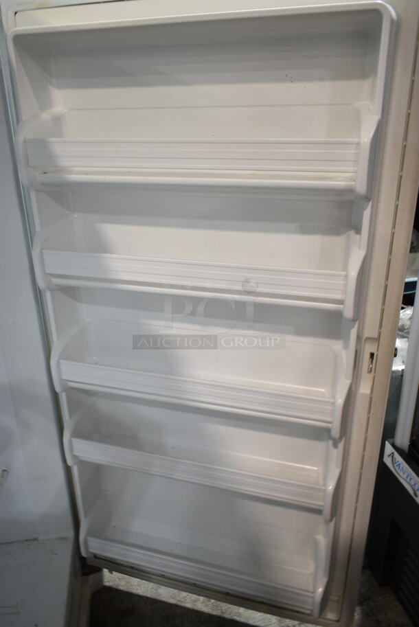 Metal Single Door Reach In Freezer. 115 Volts, 1 Phase. Tested and Working! - Image 3 of 5