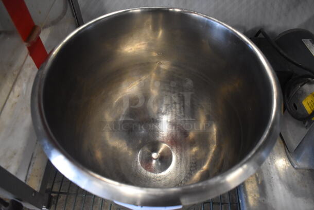 Stainless Steel 20 Quart Mixing Bowl. 16x14x12 - Image 2 of 3