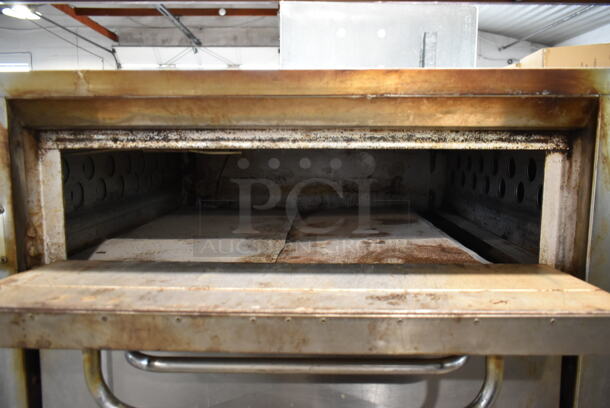 2 Bakers Pride Stainless Steel Commercial Natural Gas Powered Single Deck Pizza Ovens. 2 Times Your Bid! - Image 4 of 9