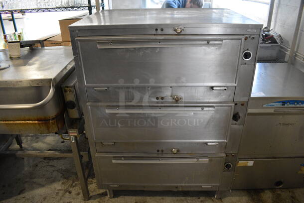 Stainless Steel Commercial Triple Deck Warmer. 208 Volts, 3 Phase. 37x30x50