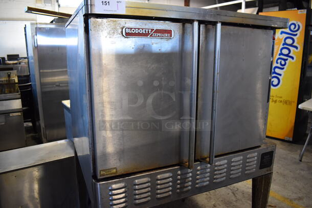 Blodgett Zephaire Stainless Steel Commercial Gas Powered Full Size Convection Oven w/ Solid Doors, Metal Oven Racks and Thermostatic Controls on Metal Legs. 38x39x63 - Image 2 of 7