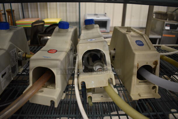 ALL ONE MONEY! Lot of Ecolab Pieces to Dispensing Unit!  - Image 2 of 3