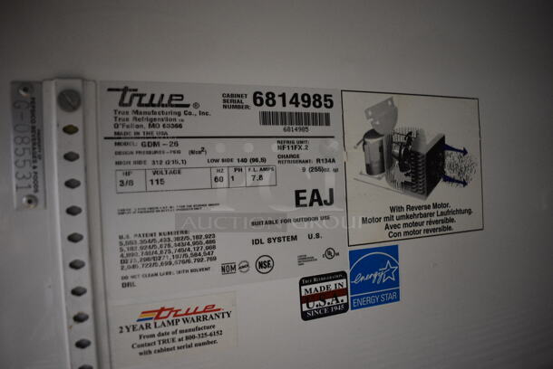 2010 True GDM-26 ENERGY STAR Metal Commercial Single Door Reach In Cooler Merchandiser w/ Poly Coated Racks. 115 Volts, 1 Phase. 30x30x79. Tested and Working! - Image 4 of 5