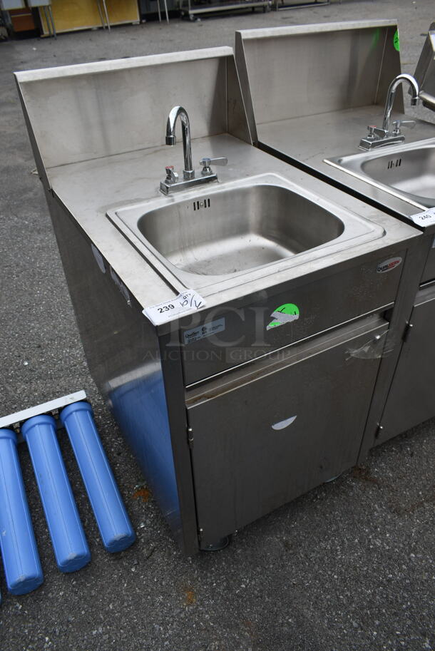 QualServ Stainless Steel Commercial Portable Single Bay Sink on Commercial Casters.  - Image 2 of 6