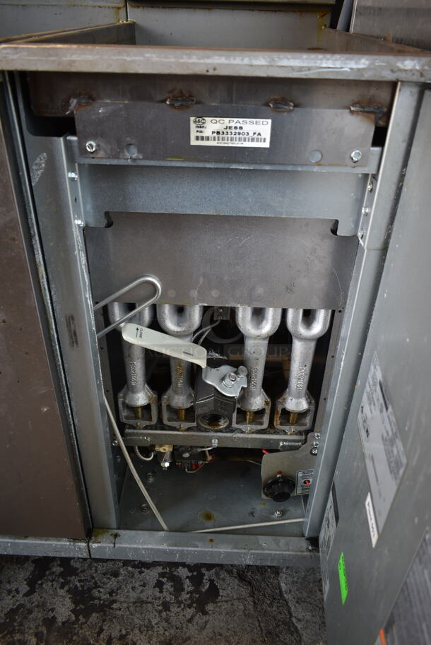 2020 Anets 45AS Stainless Steel Commercial Floor Style Natural Gas Powered Deep Fat Fryer. 122,000 BTU. - Image 5 of 6