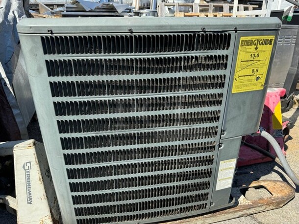 Copeland Scroll GSH130601AC Air Conditioner Condenser 208-230V
 - Image 1 of 4