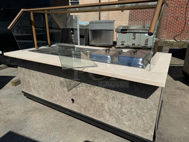 5 WELLS HOT BUFFET TABLE WITH SNEEZE GUARD ON CASTERS 83X46X34 SOLD AS IS! - Image 3 of 5