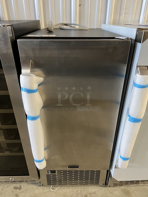 BRAND NEW SCRATCH AND DENT! 2022 Whynter UIM-502SS Stainless Steel Self Contained Ice Machine. 115 Volts, 1 Phase. 15x24x33. Tested and Working!
