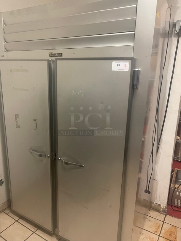 Working! Traulsen Commercial Two Door Cooler 115 Volt NSF Tested and Working! - Image 2 of 6