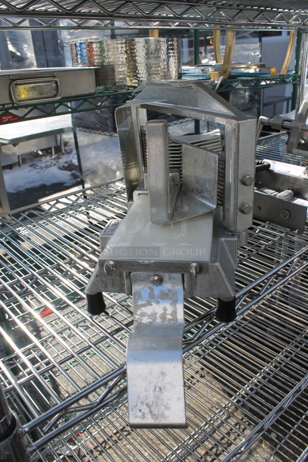 Metal Countertop Tomato Slicer. - Image 3 of 3