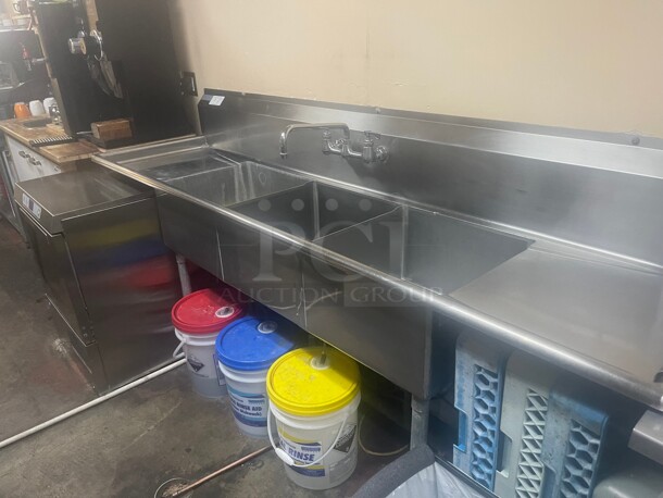 Clean! Commercial Three Compartment Stainless Steel Sink NSF