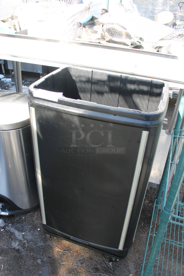 Black Poly Portable Ice Bin on Commercial Casters. - Image 1 of 3