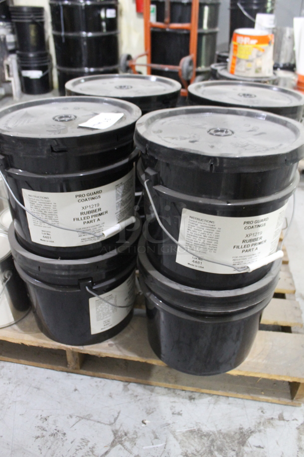 ALL ONE MONEY! PALLET LOT of Buckets; 5 Black Poly and 10 Metal; Rubber Filled Primer, Blue Primer. BUYER MUST REMOVE. - Image 9 of 10