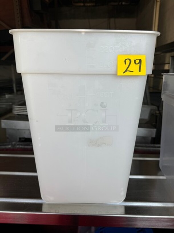 Cambro Square Food Storage Containers - 22 Quart, Clear - Image 1 of 4